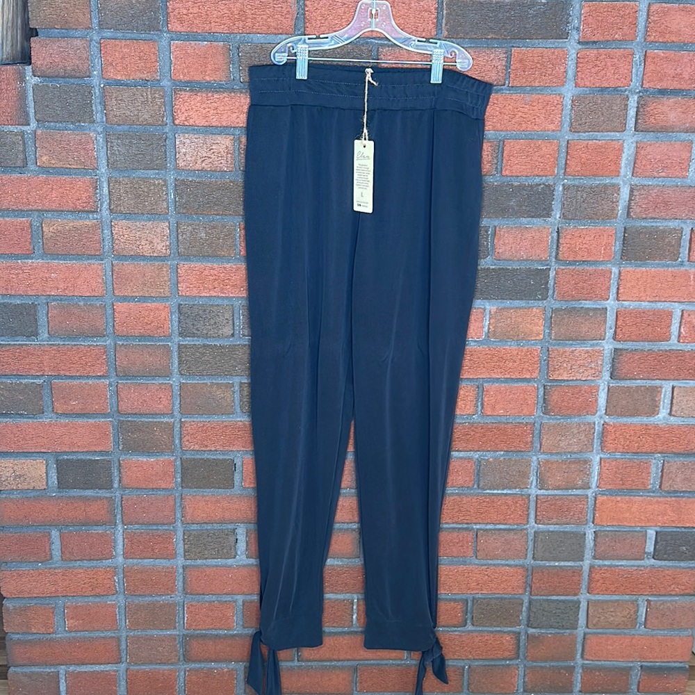 NWT Elan Pants Dark Gray Size L